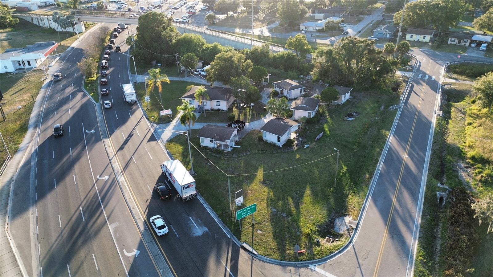 Image 4 of 8 For 1255 Lake Shore Way