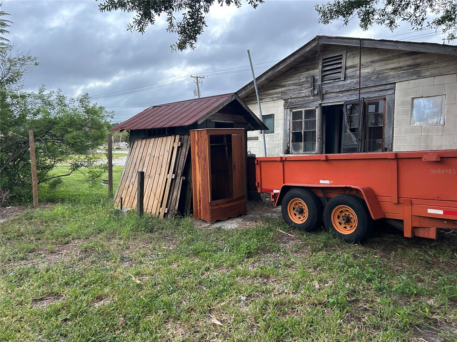 Image 4 of 11 For 2844 Lake Alfred Road