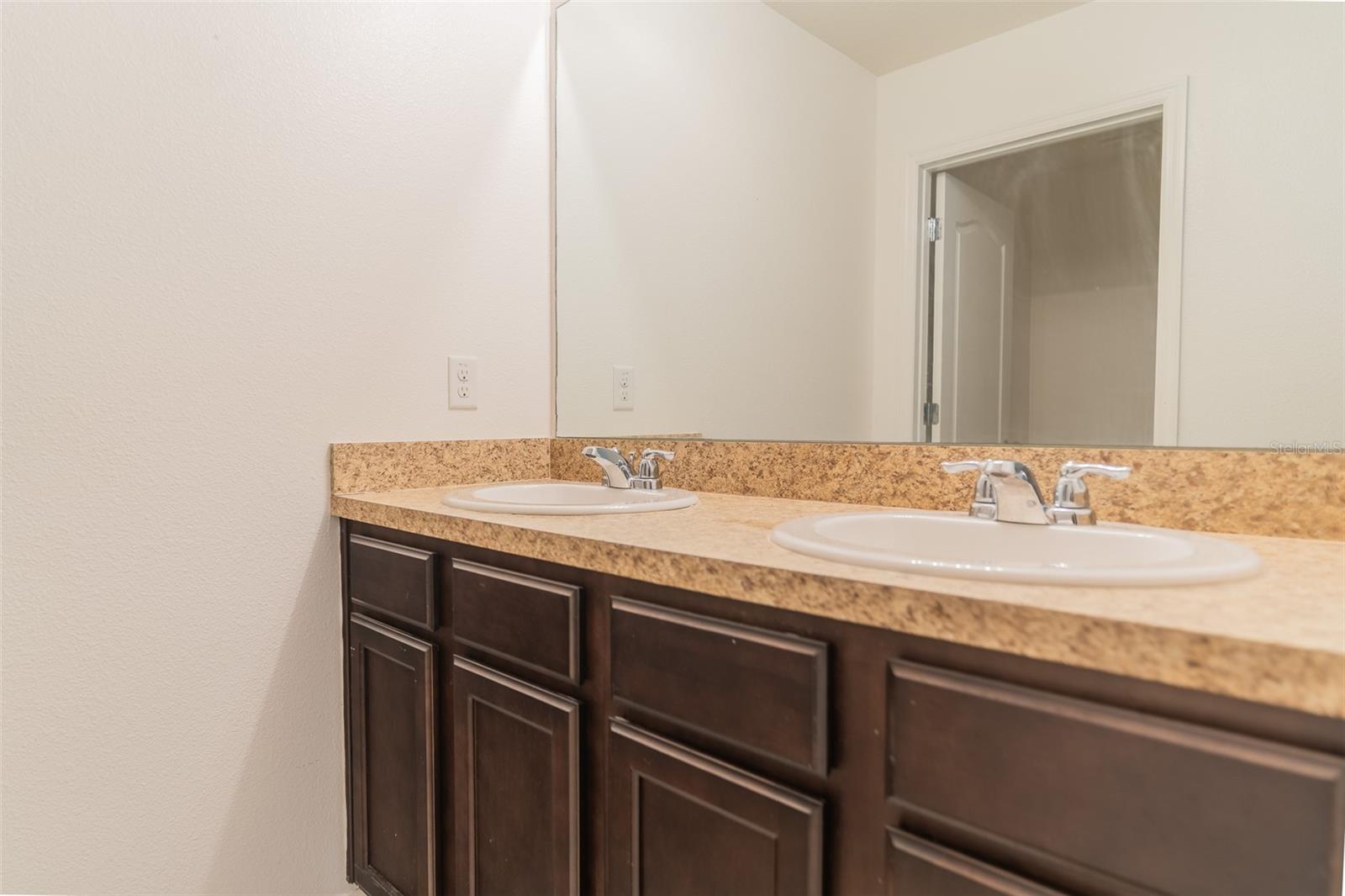 Image 20 of 32 For 6175 Grey Heron Drive