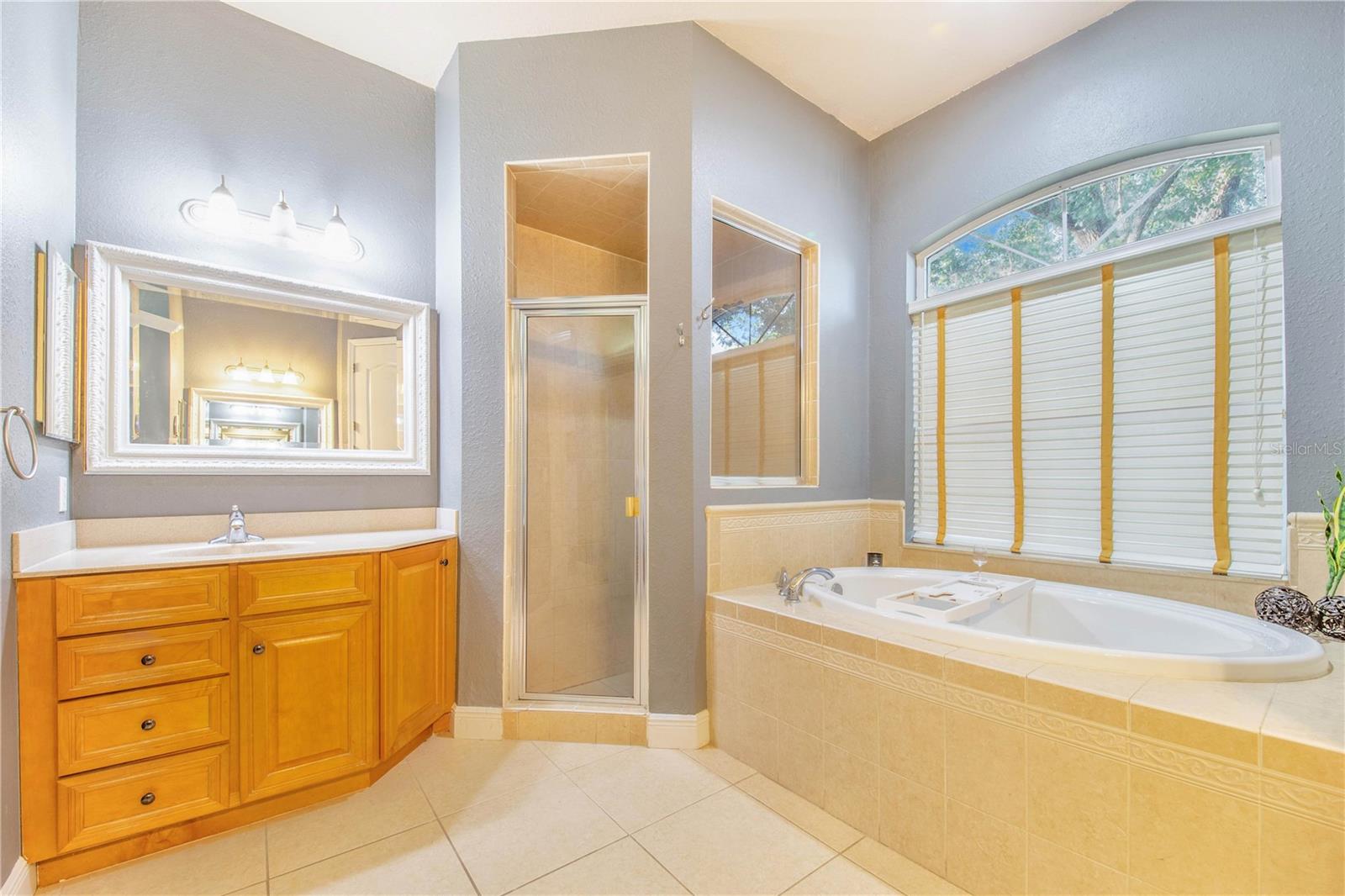 Image 23 of 49 For 404 Talamone Drive