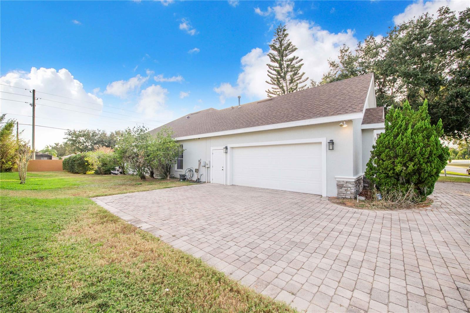 Image 36 of 49 For 404 Talamone Drive