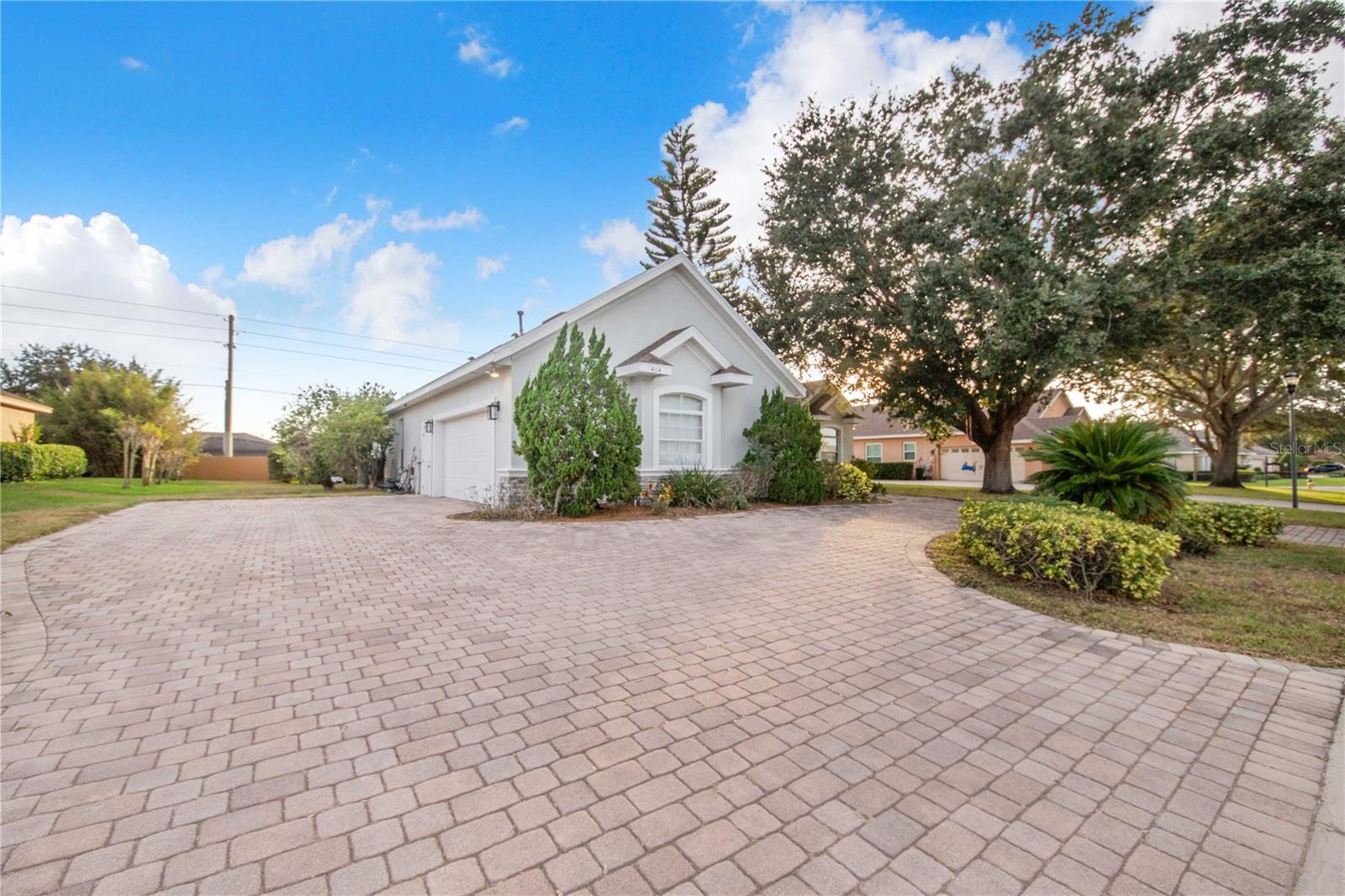 Image 6 of 49 For 404 Talamone Drive