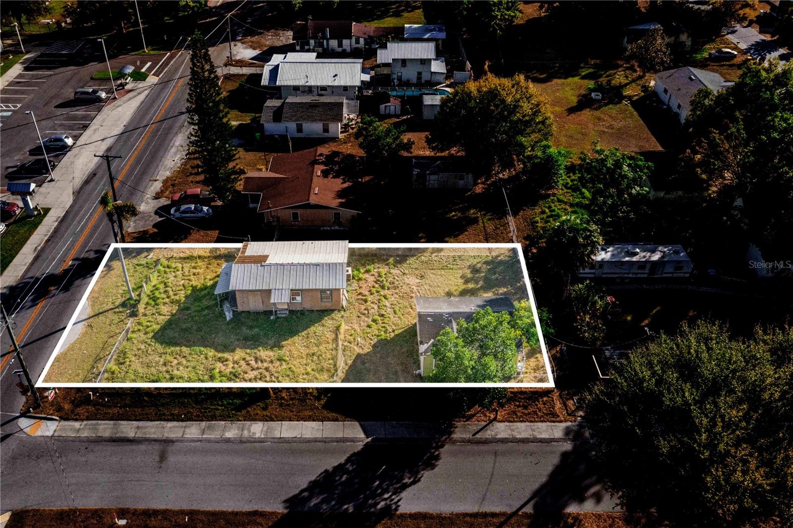 Image 10 of 12 For 402 Bennett Street