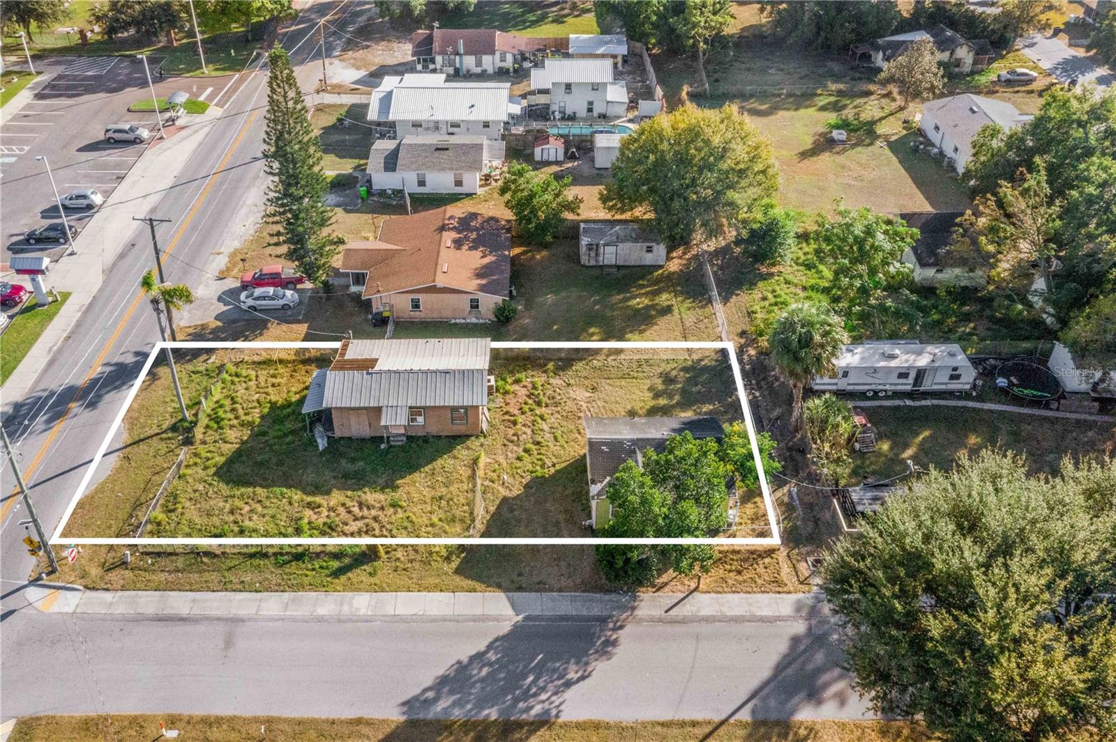 Image 9 of 12 For 402 Bennett Street