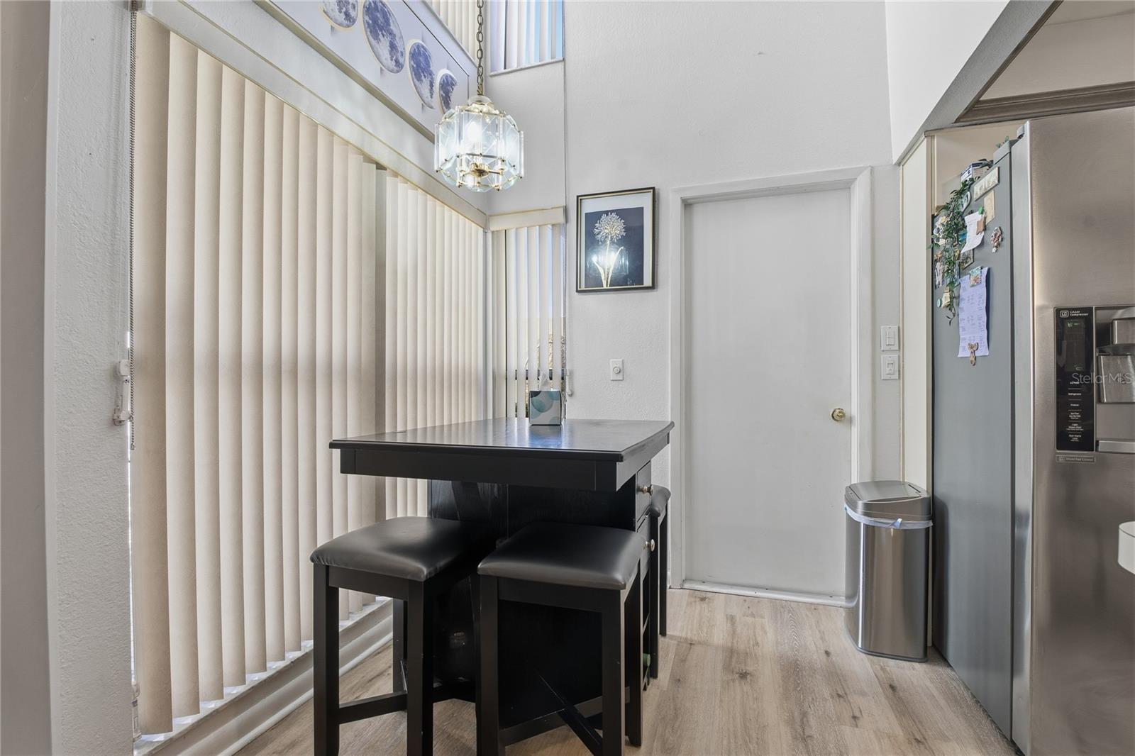 Image 10 of 67 For 116 Coventry Ln