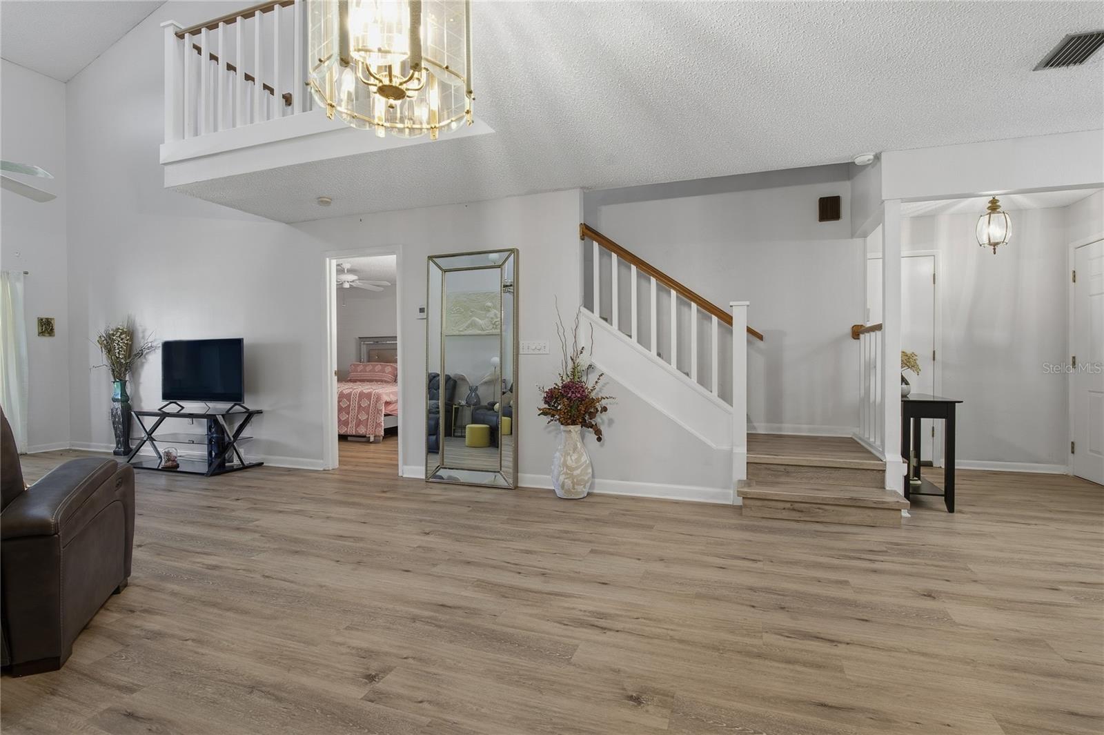 Image 11 of 67 For 116 Coventry Ln