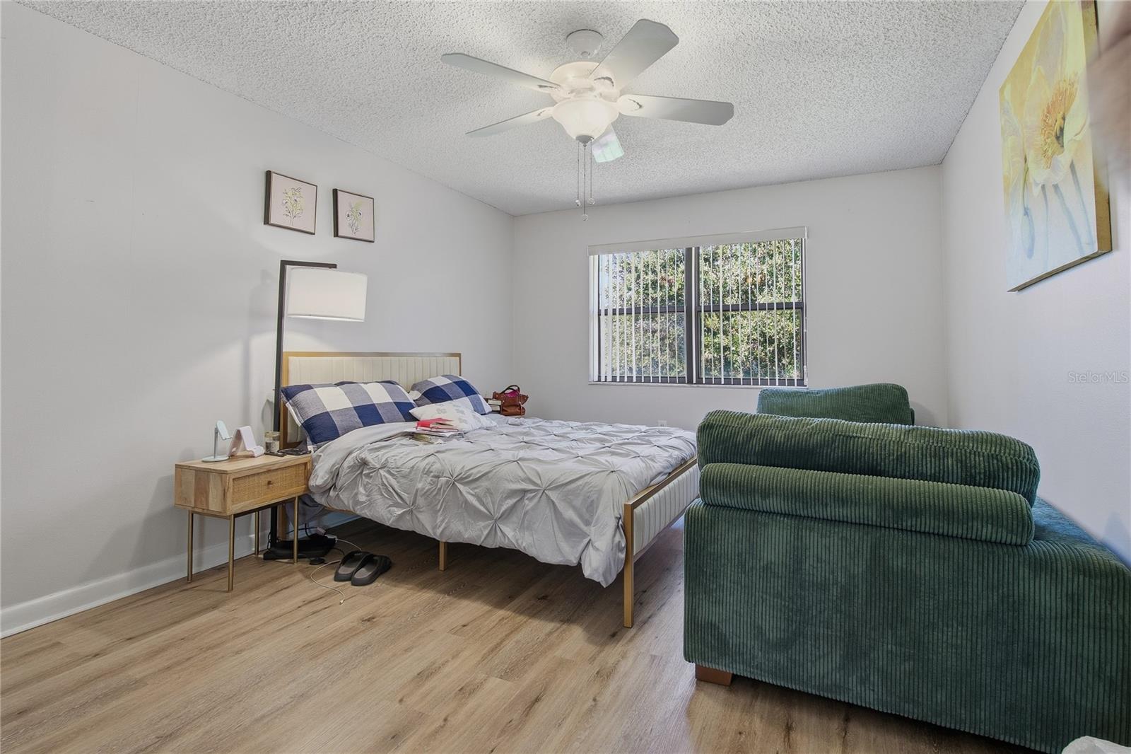 Image 21 of 67 For 116 Coventry Ln