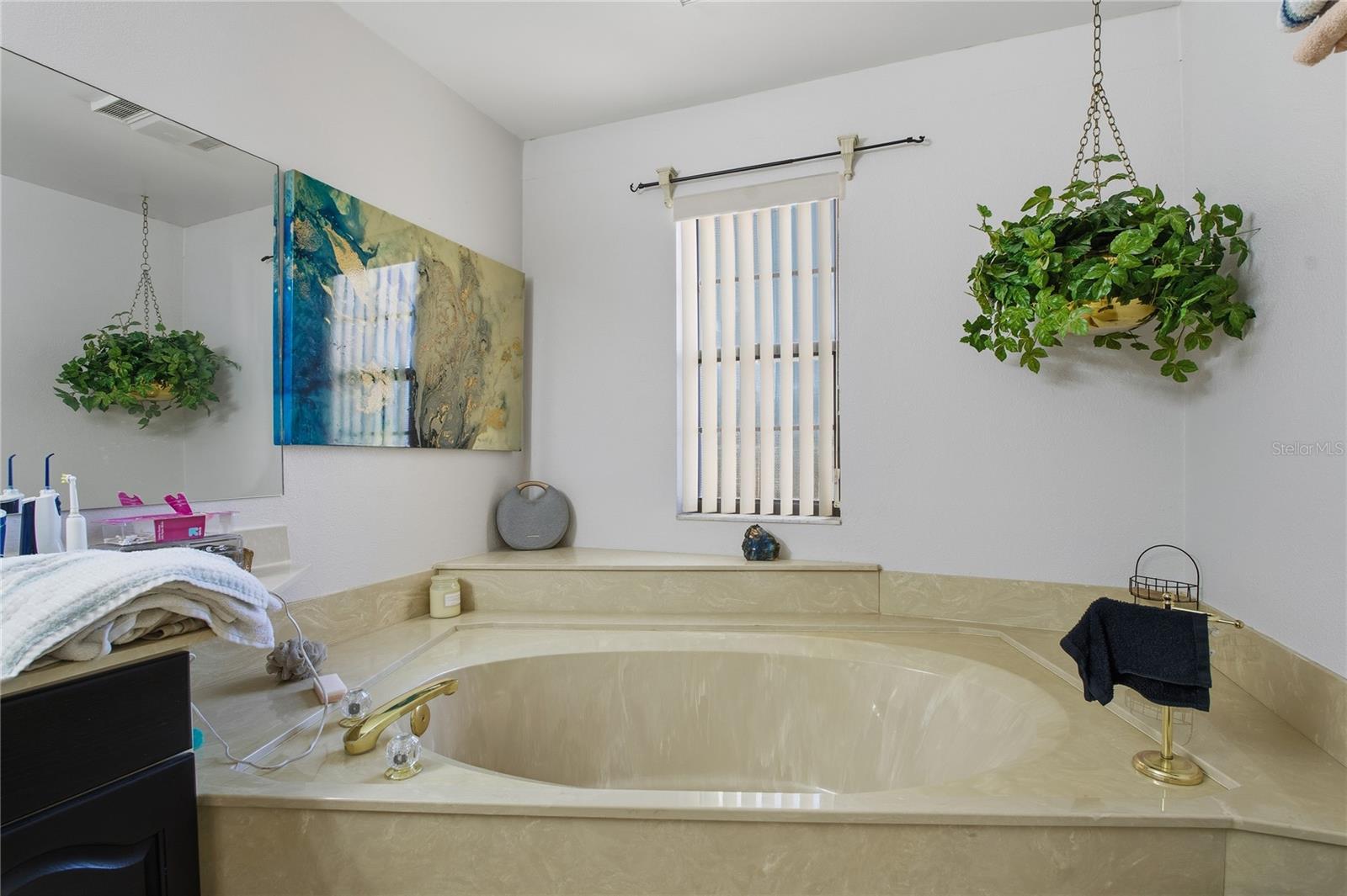 Image 26 of 67 For 116 Coventry Ln