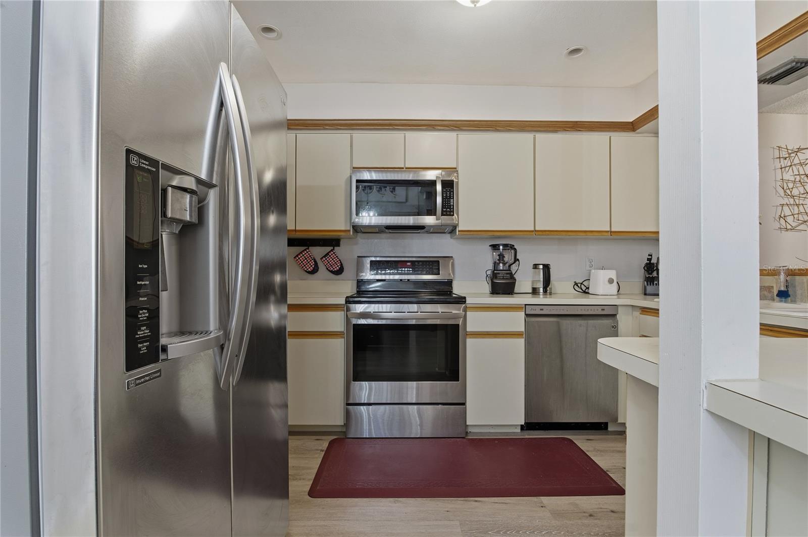 Image 7 of 67 For 116 Coventry Ln