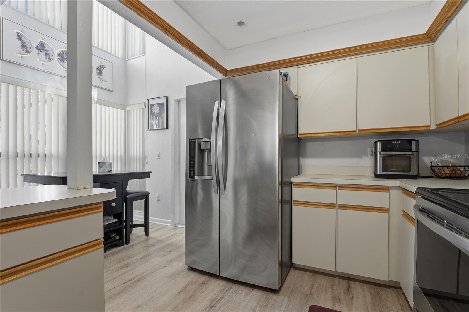 Image 9 of 67 For 116 Coventry Ln