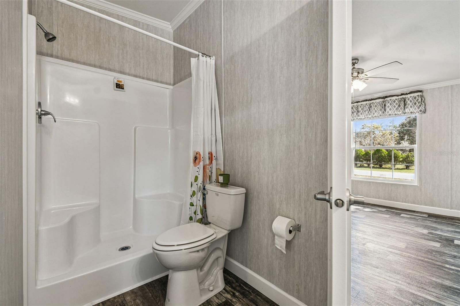 Image 17 of 23 For 2921 Silver Spur Loop