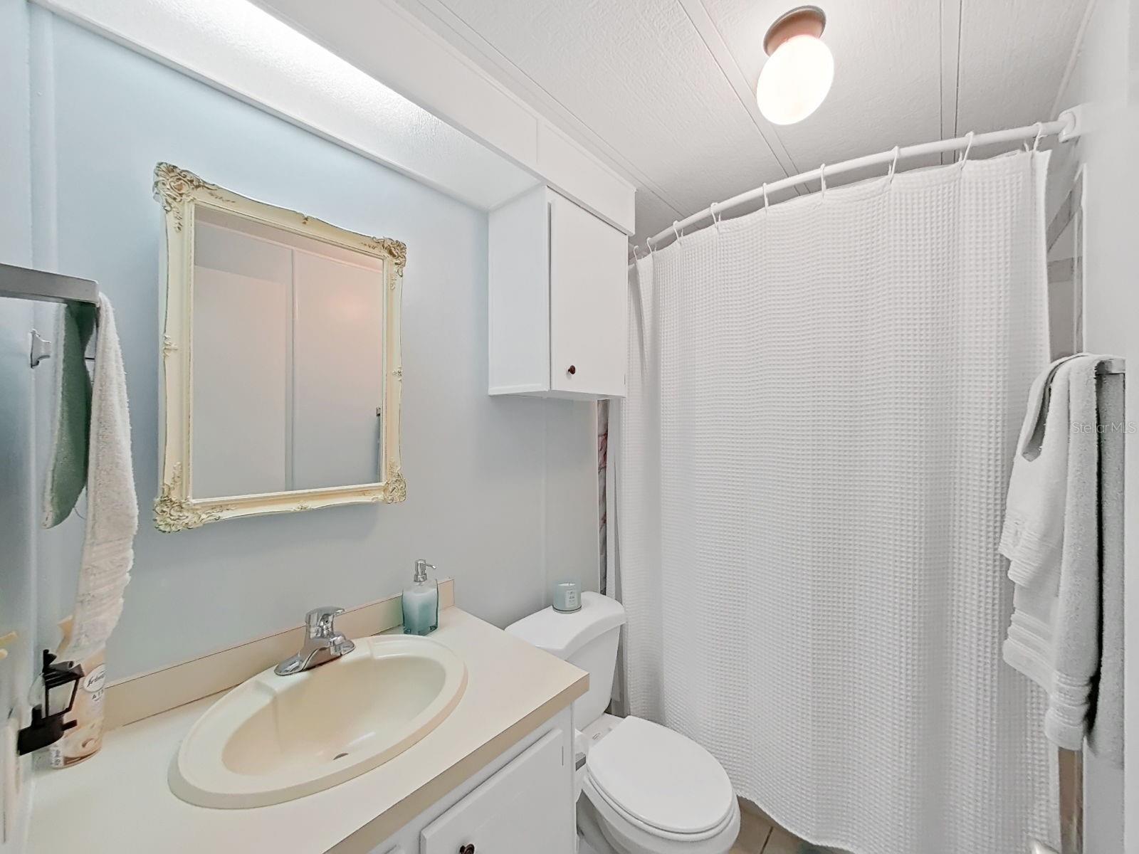 Image 30 of 45 For 4928 Foxdale Dr