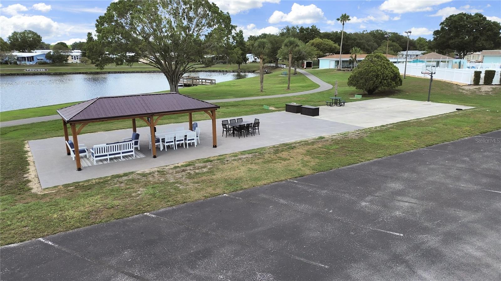 Image 43 of 45 For 4928 Foxdale Dr