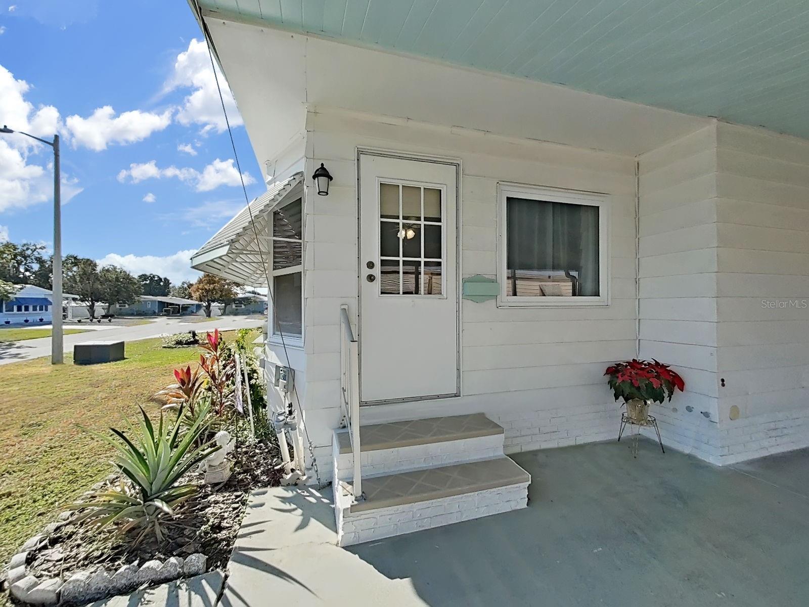 Image 5 of 45 For 4928 Foxdale Dr