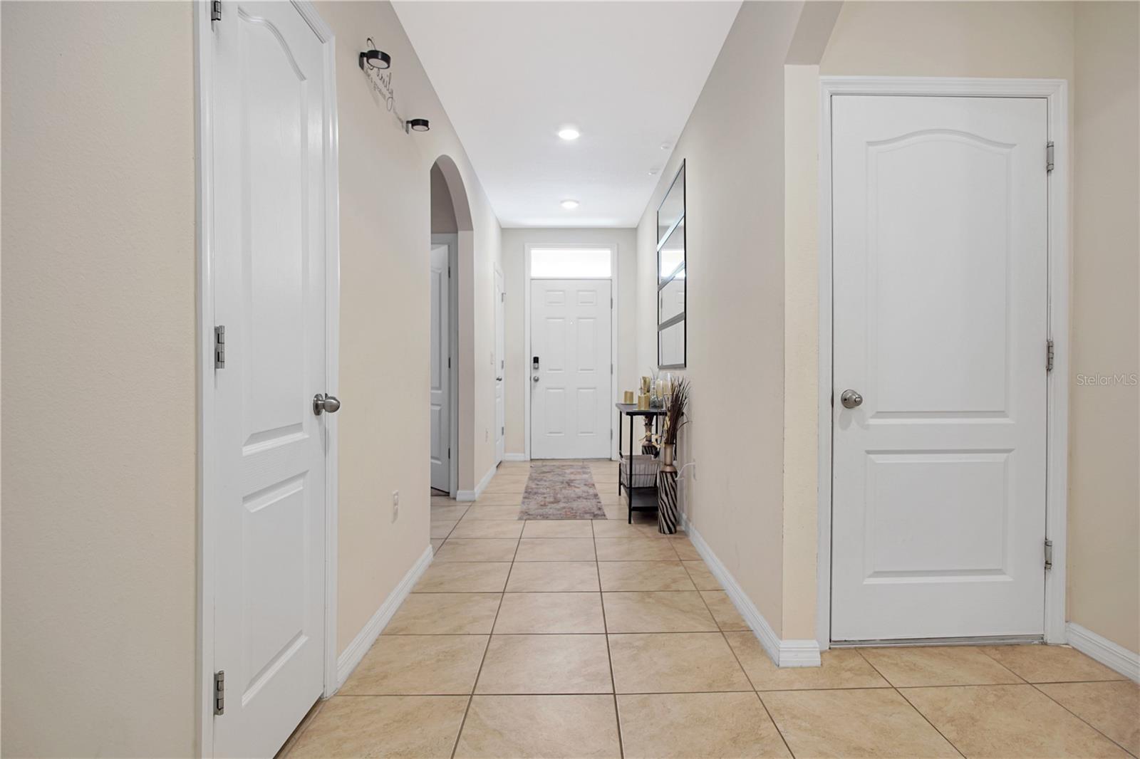 Image 15 of 30 For 203 Fall Glo Road