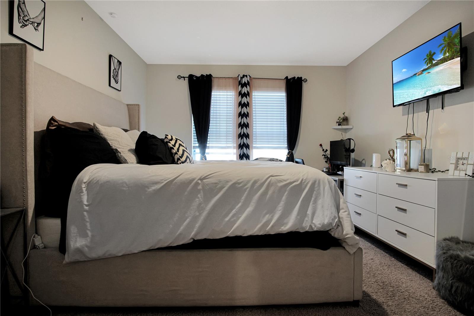 Image 18 of 30 For 203 Fall Glo Road