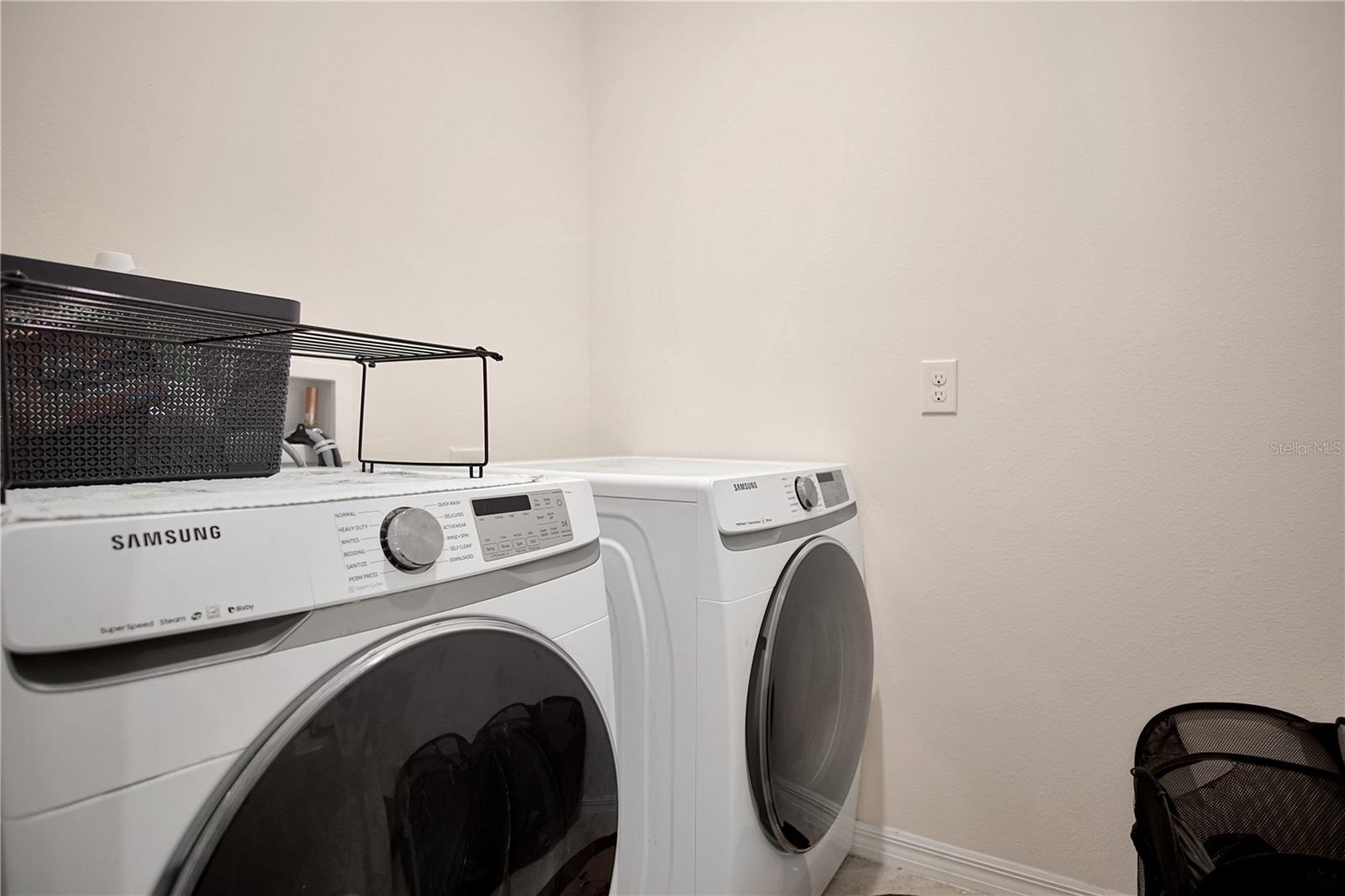 Image 29 of 30 For 203 Fall Glo Road