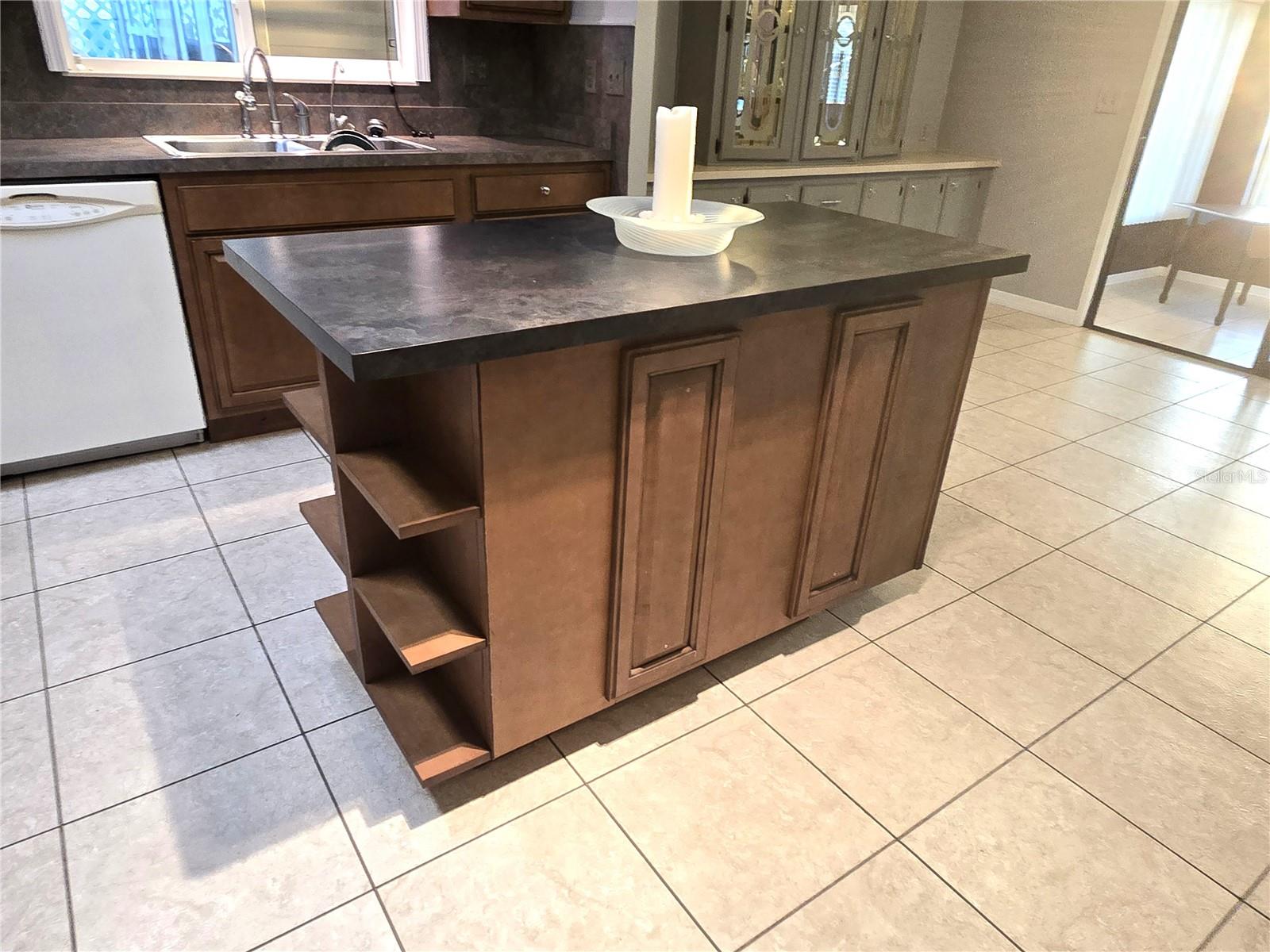 Image 18 of 100 For 43 Leopold Lane