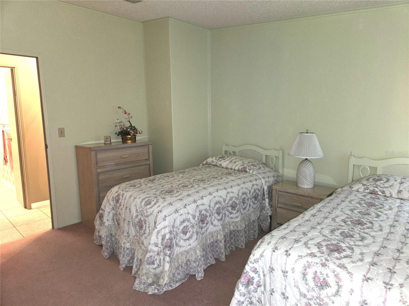 Image 53 of 100 For 43 Leopold Lane