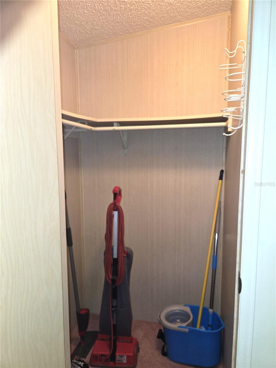 Image 54 of 100 For 43 Leopold Lane