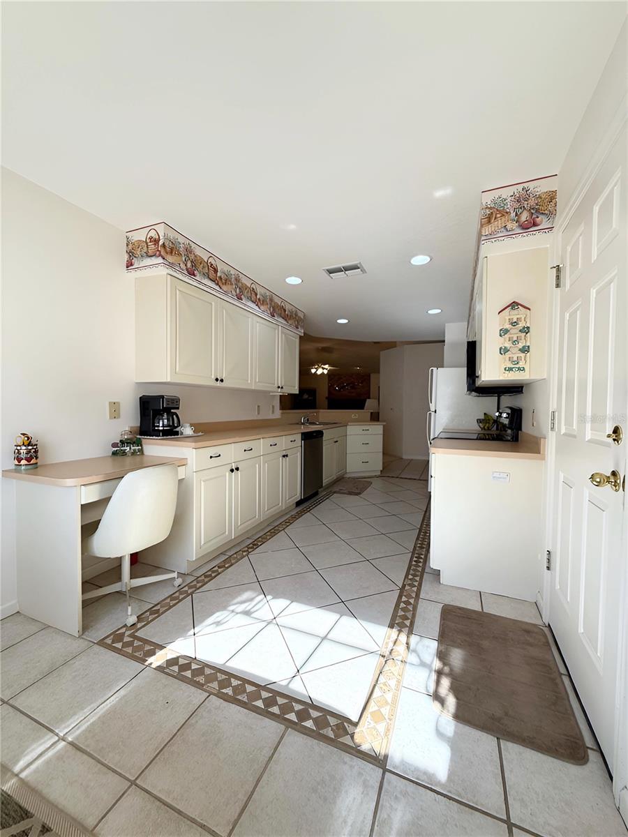 Image 6 of 32 For 110 Morning Glory Circle