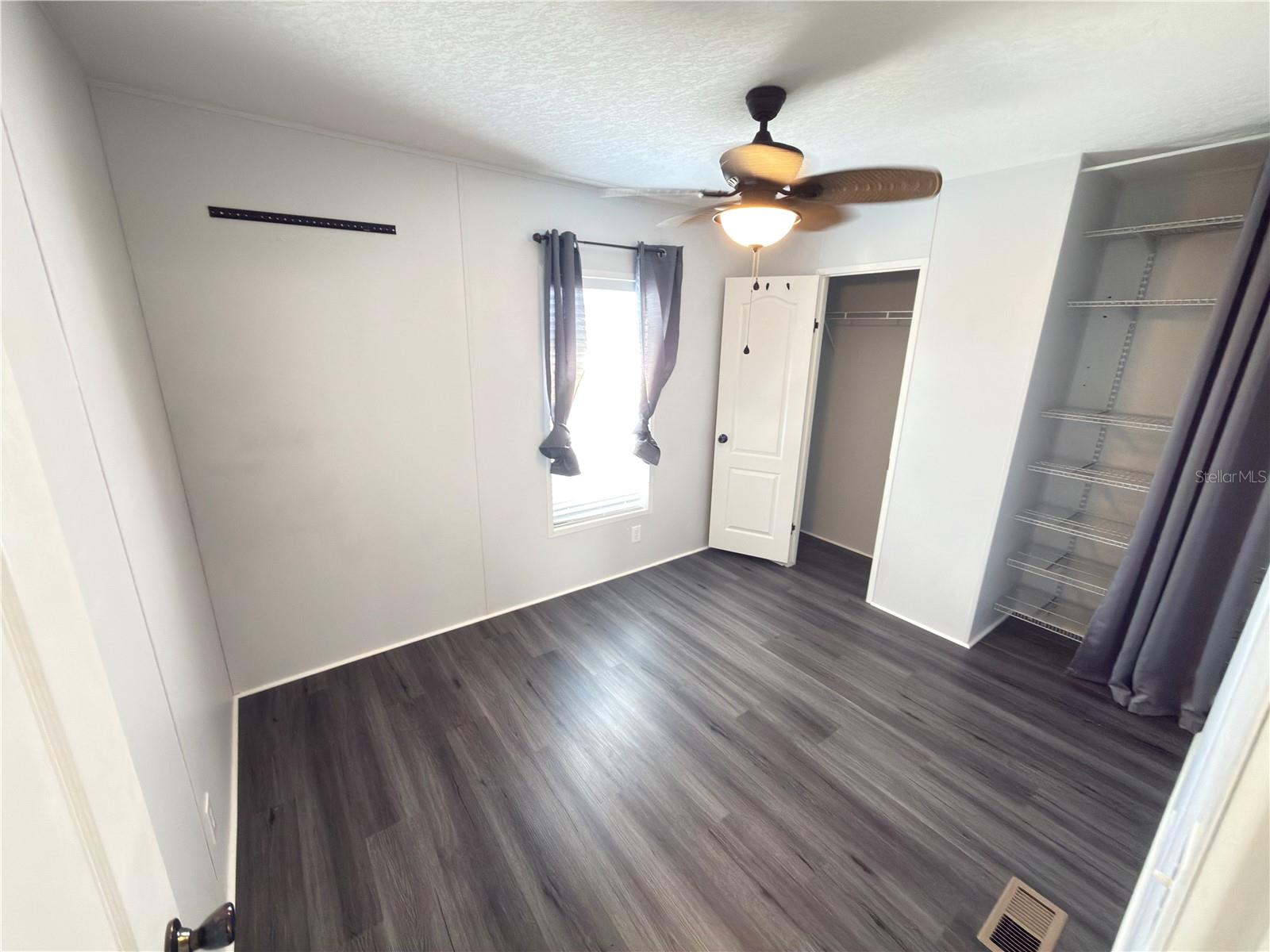 Image 25 of 45 For 5110 Northshore Drive