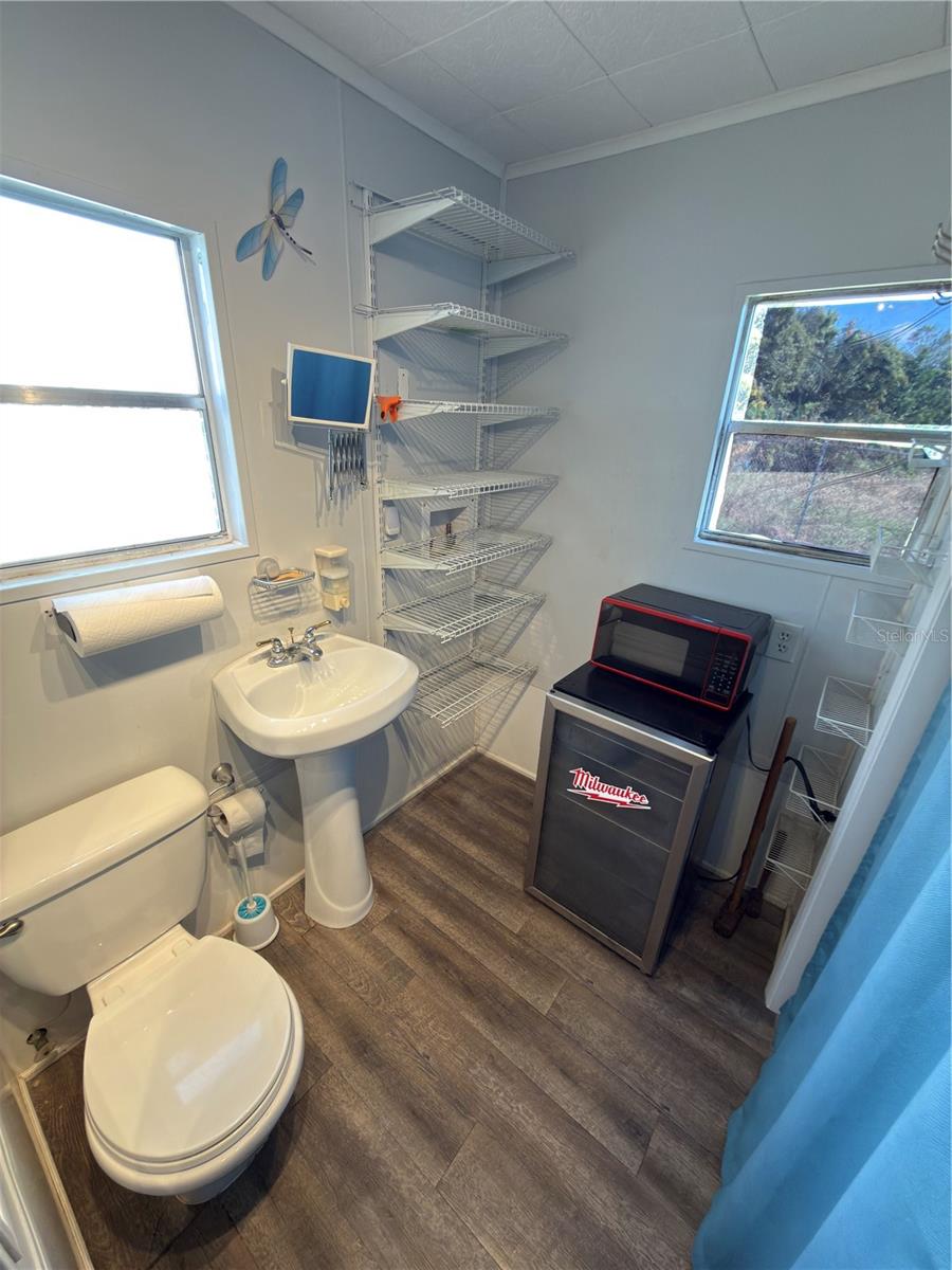 Image 33 of 45 For 5110 Northshore Drive