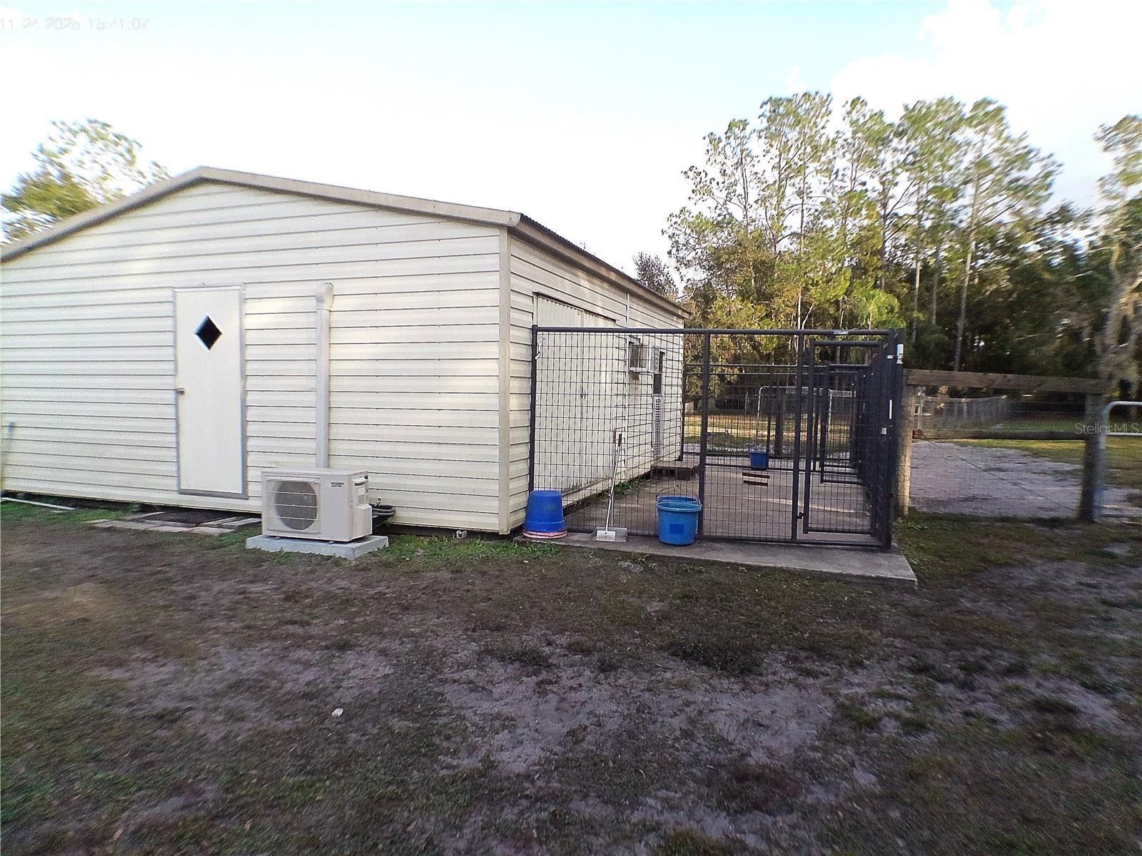 Image 22 of 47 For 2640 Ranchland Acres Road