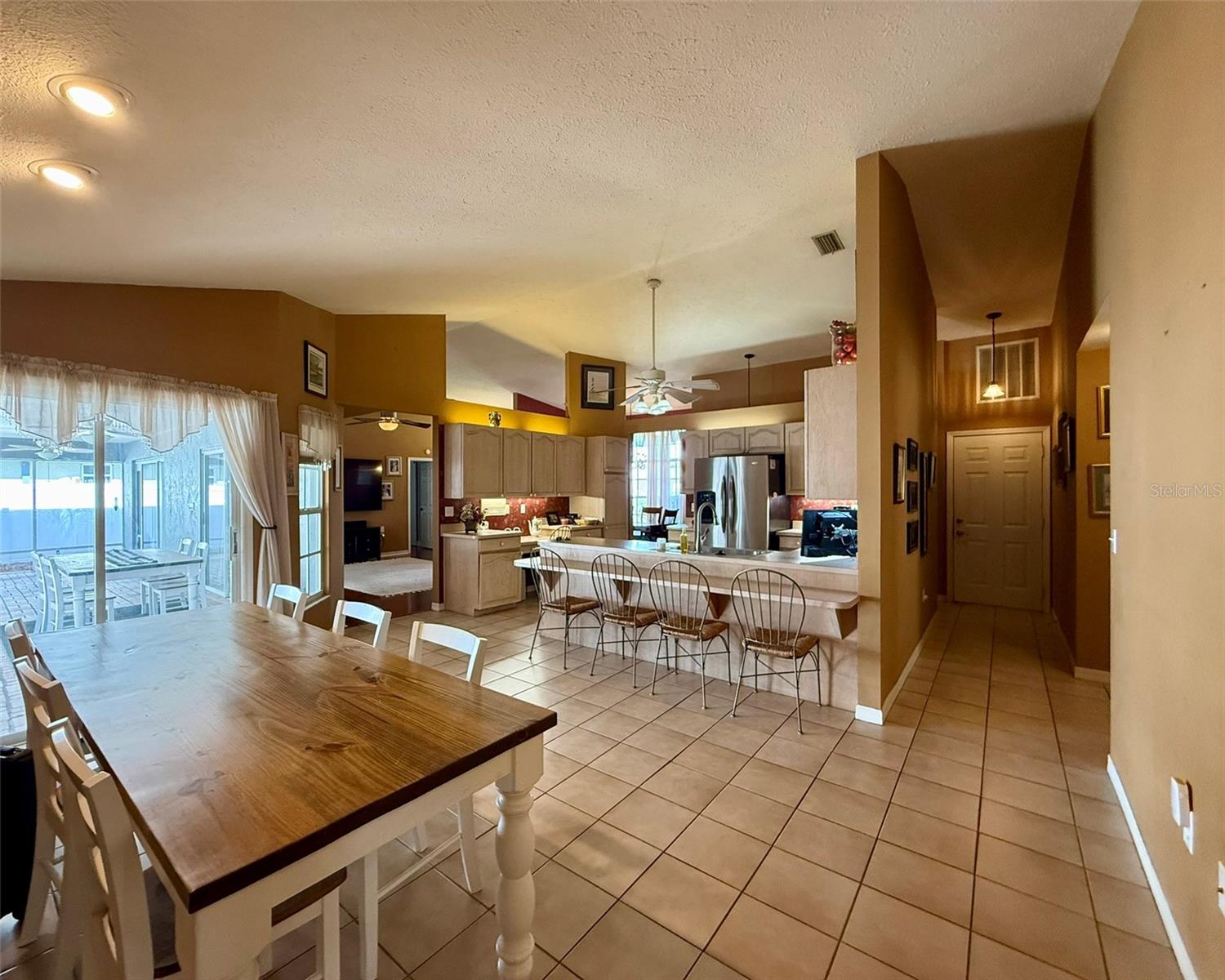 Image 18 of 54 For 728 Santa Maria Drive