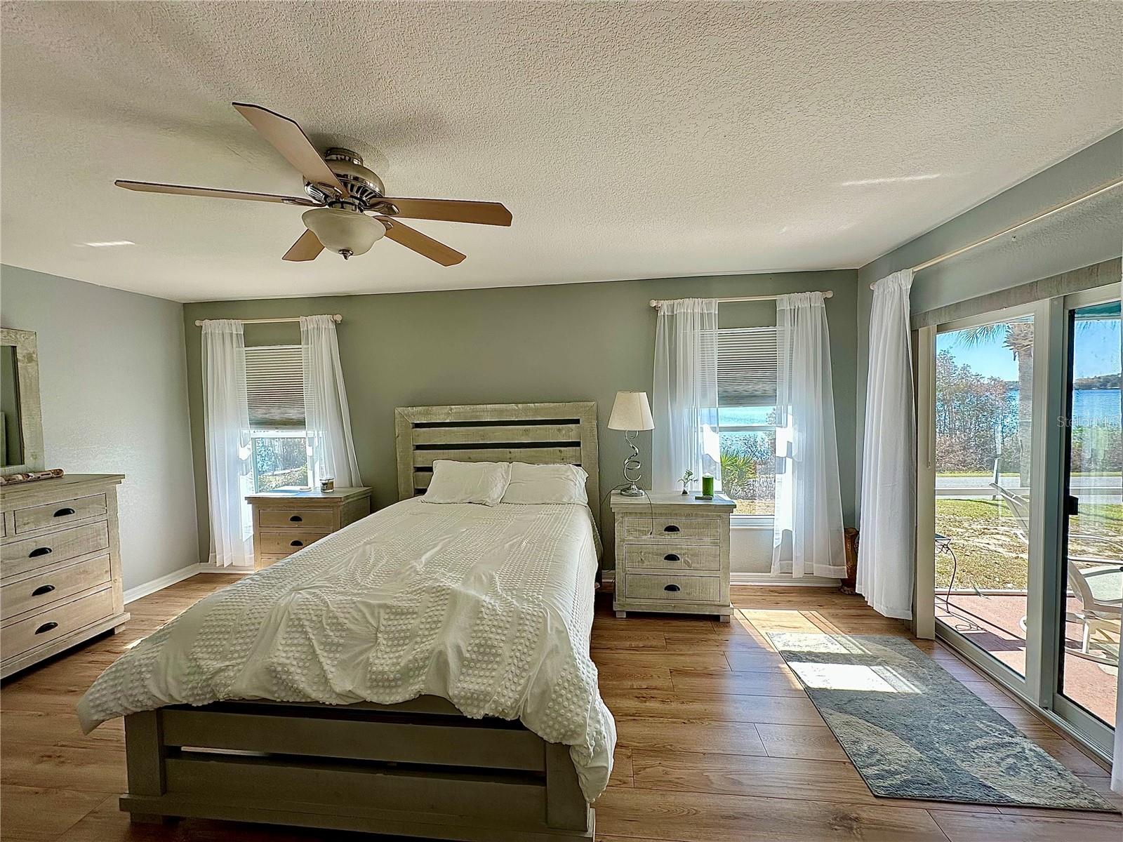 Image 6 of 48 For 802 Marcia Loop