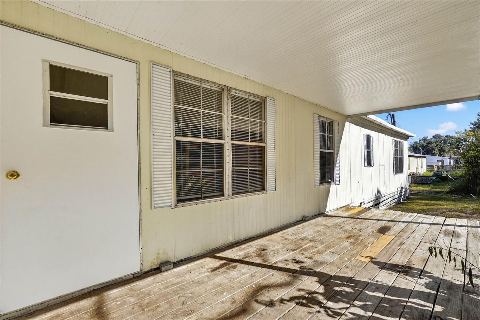 Image 50 of 66 For 827 Indian Bluff