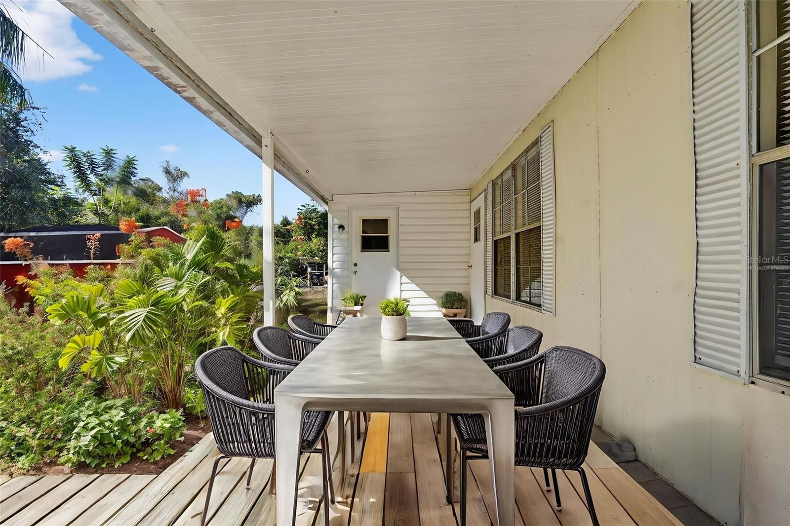 Image 51 of 66 For 827 Indian Bluff