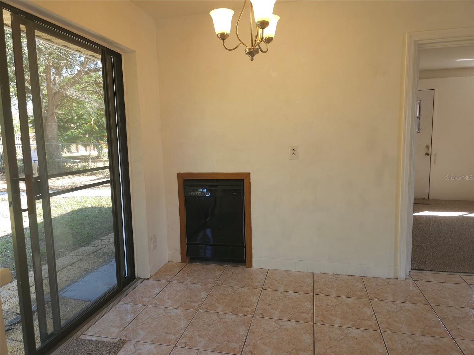 Image 14 of 35 For 2720 Avocado Road