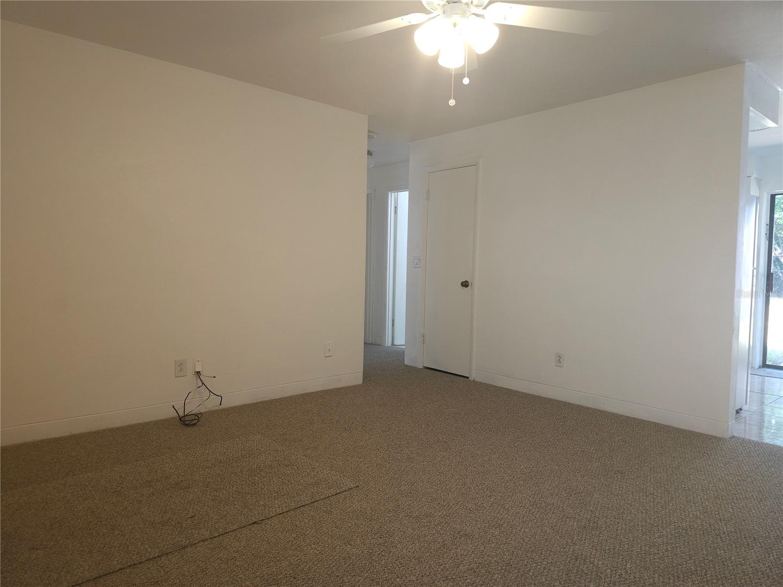 Image 21 of 35 For 2720 Avocado Road