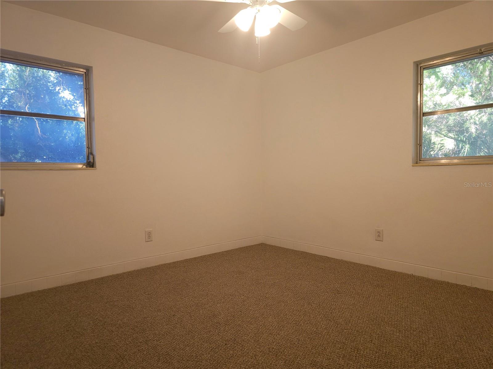 Image 22 of 35 For 2720 Avocado Road