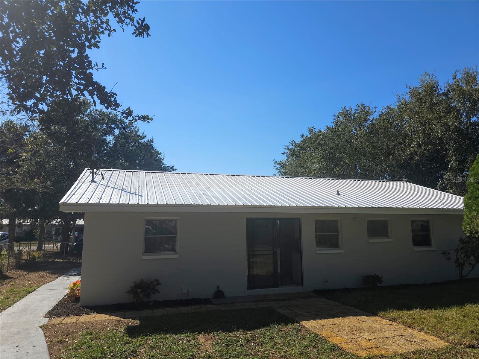 Image 3 of 35 For 2720 Avocado Road