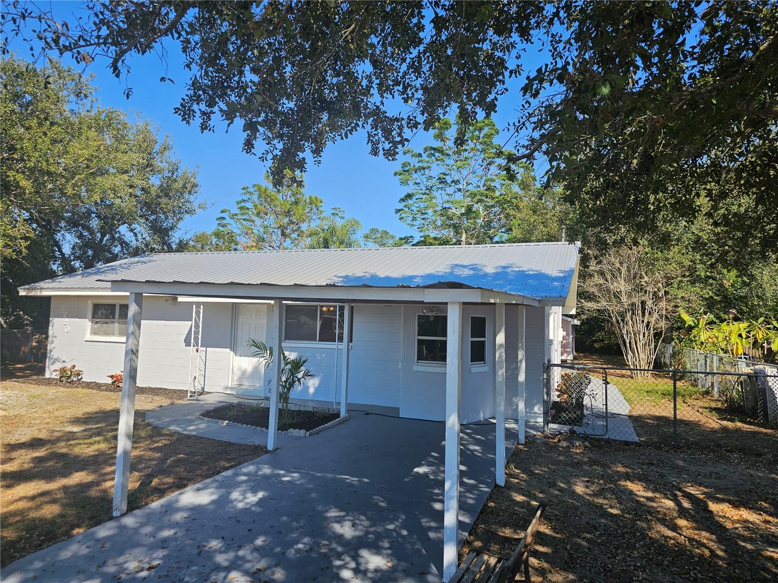 Image 34 of 35 For 2720 Avocado Road