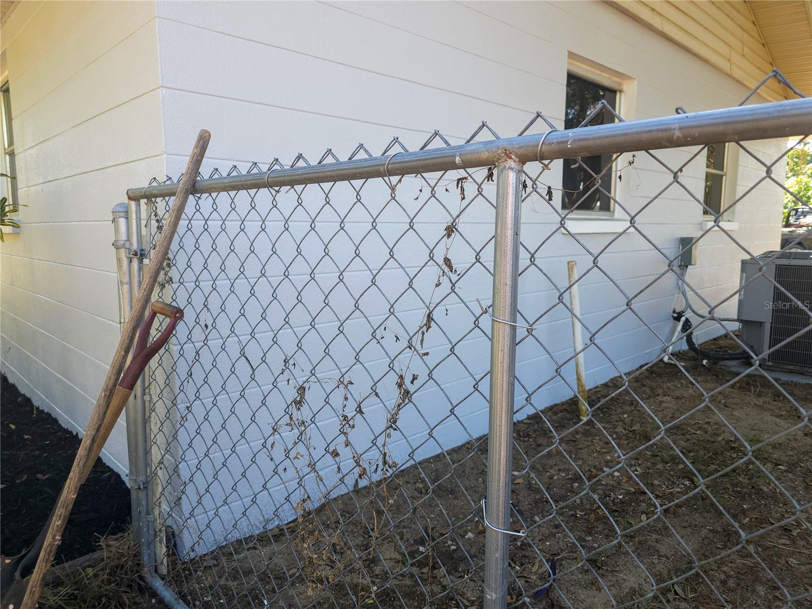 Image 9 of 35 For 2720 Avocado Road