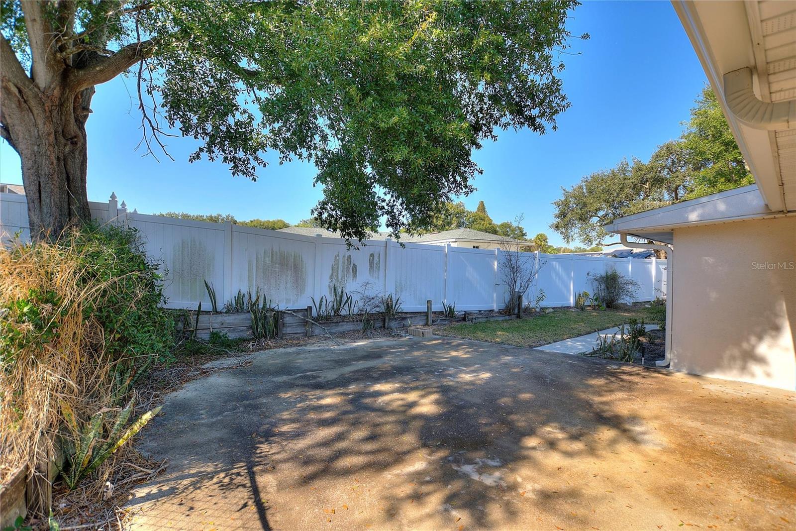 Image 34 of 47 For 130 Audubon Road