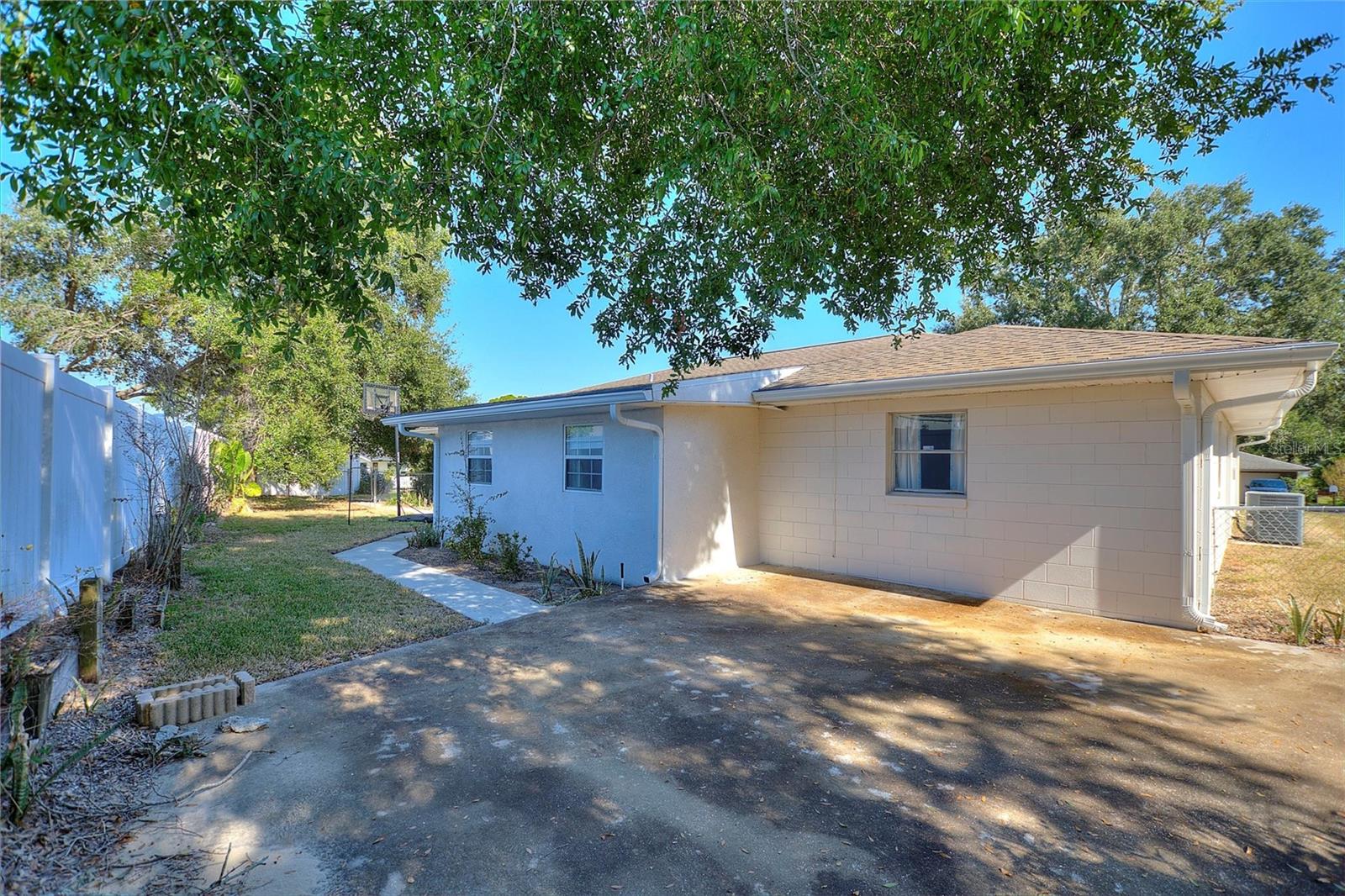 Image 36 of 47 For 130 Audubon Road