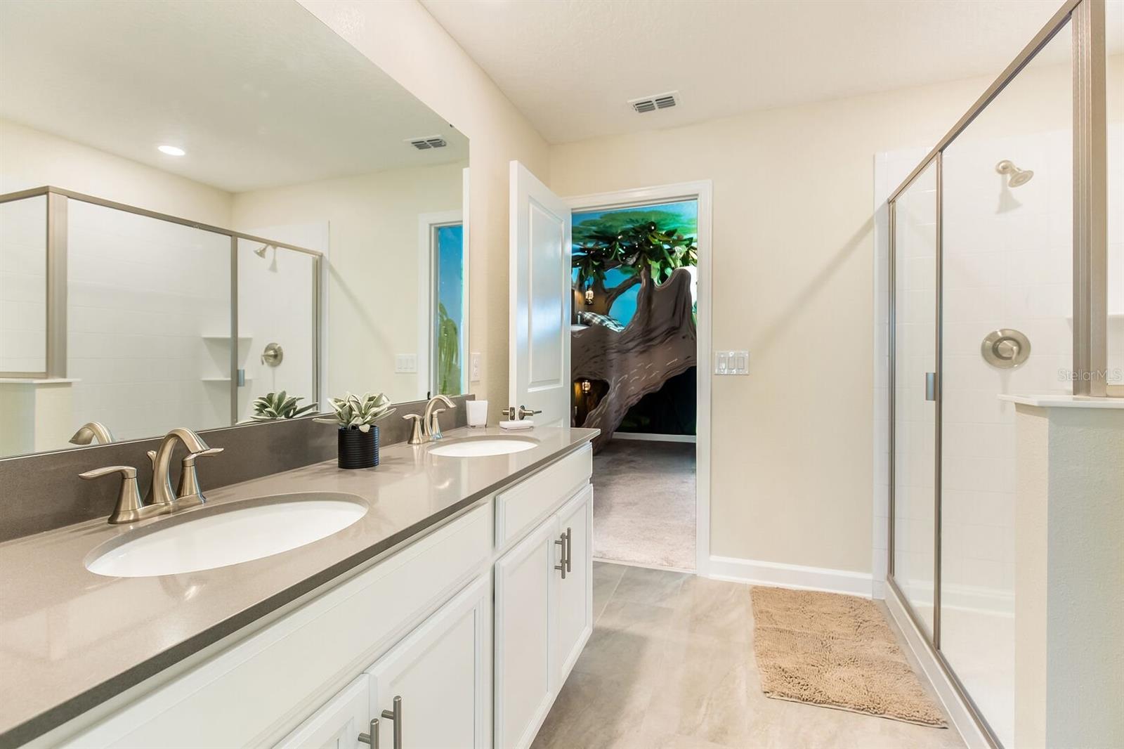 Image 36 of 44 For 9012 Sommerset Hills Drive