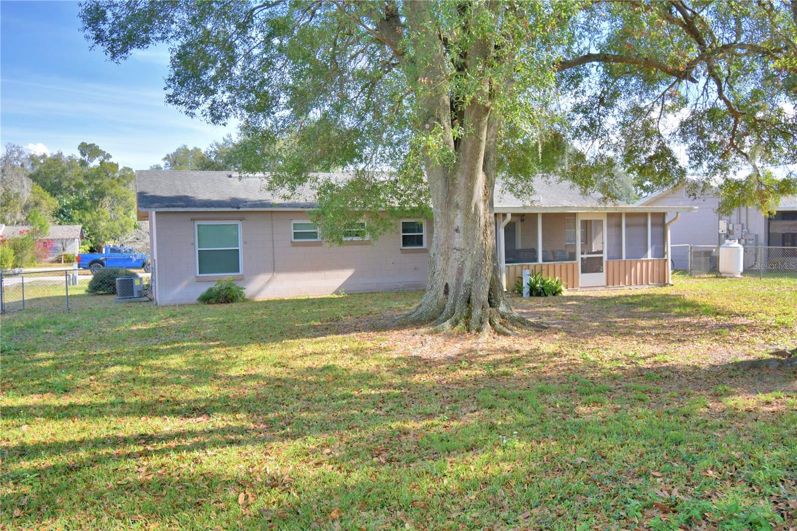 Image 31 of 55 For 2594 Sun Acres Boulevard