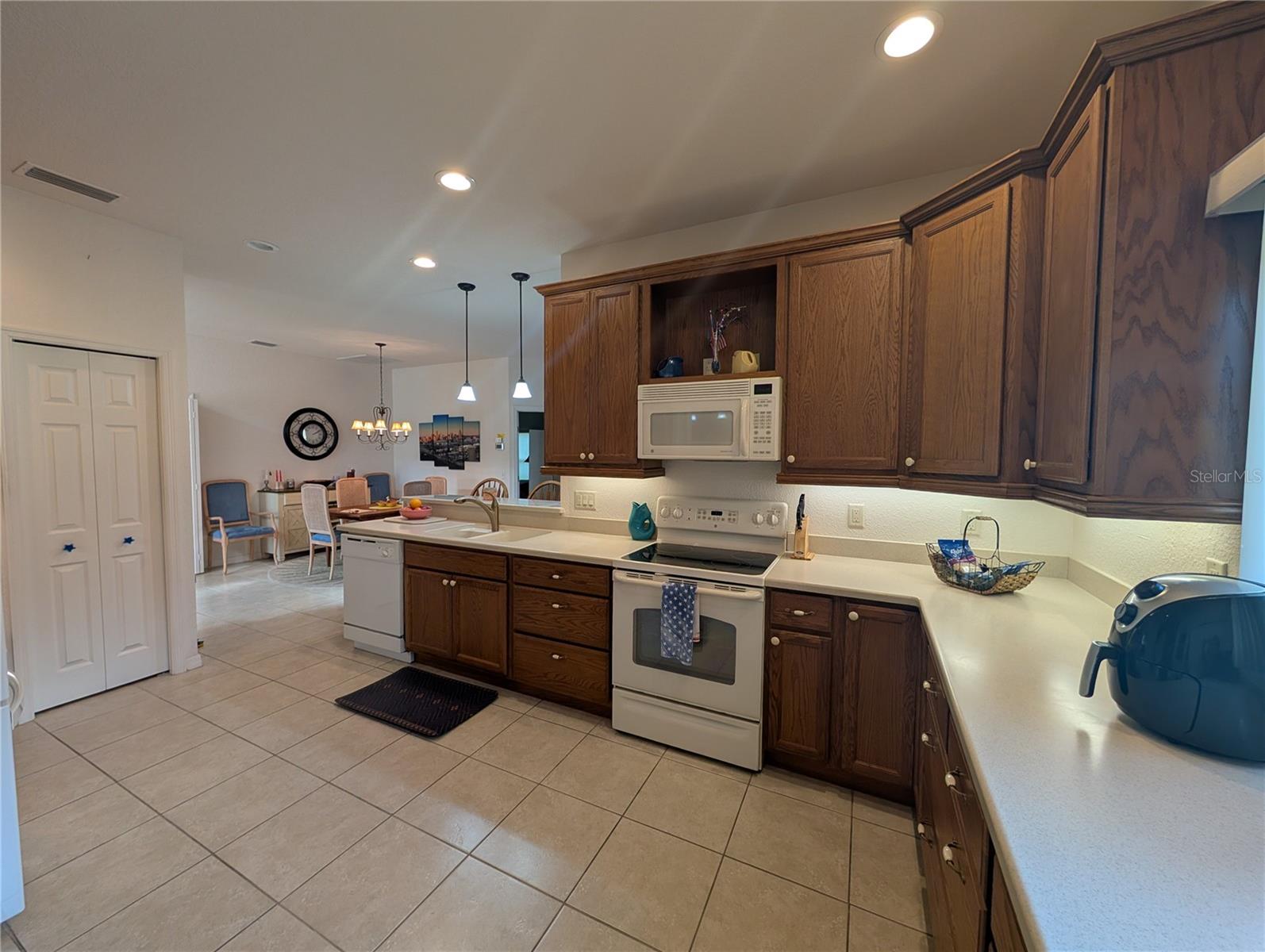 Image 12 of 62 For 4480 Strathmore Drive