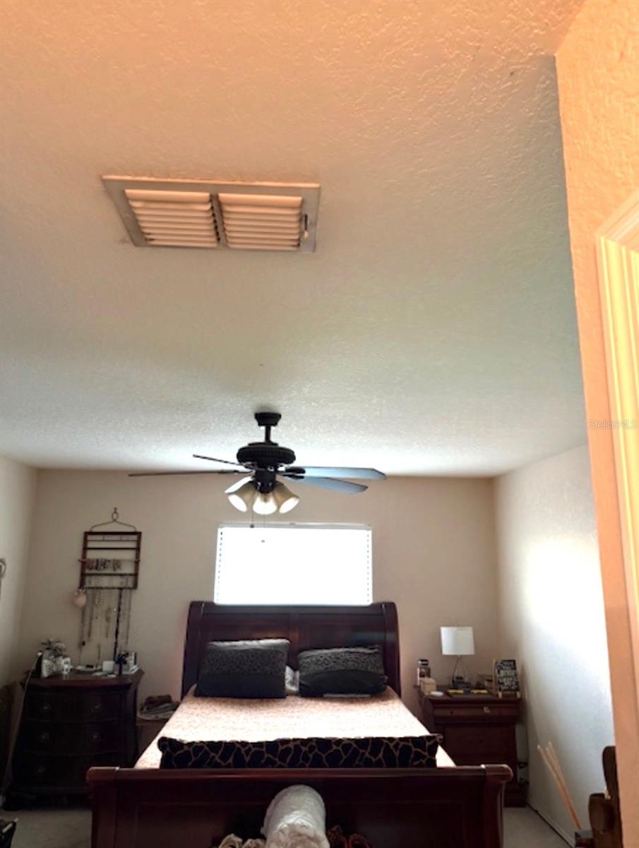 Image 12 of 34 For 874 Buccaneer Boulevard