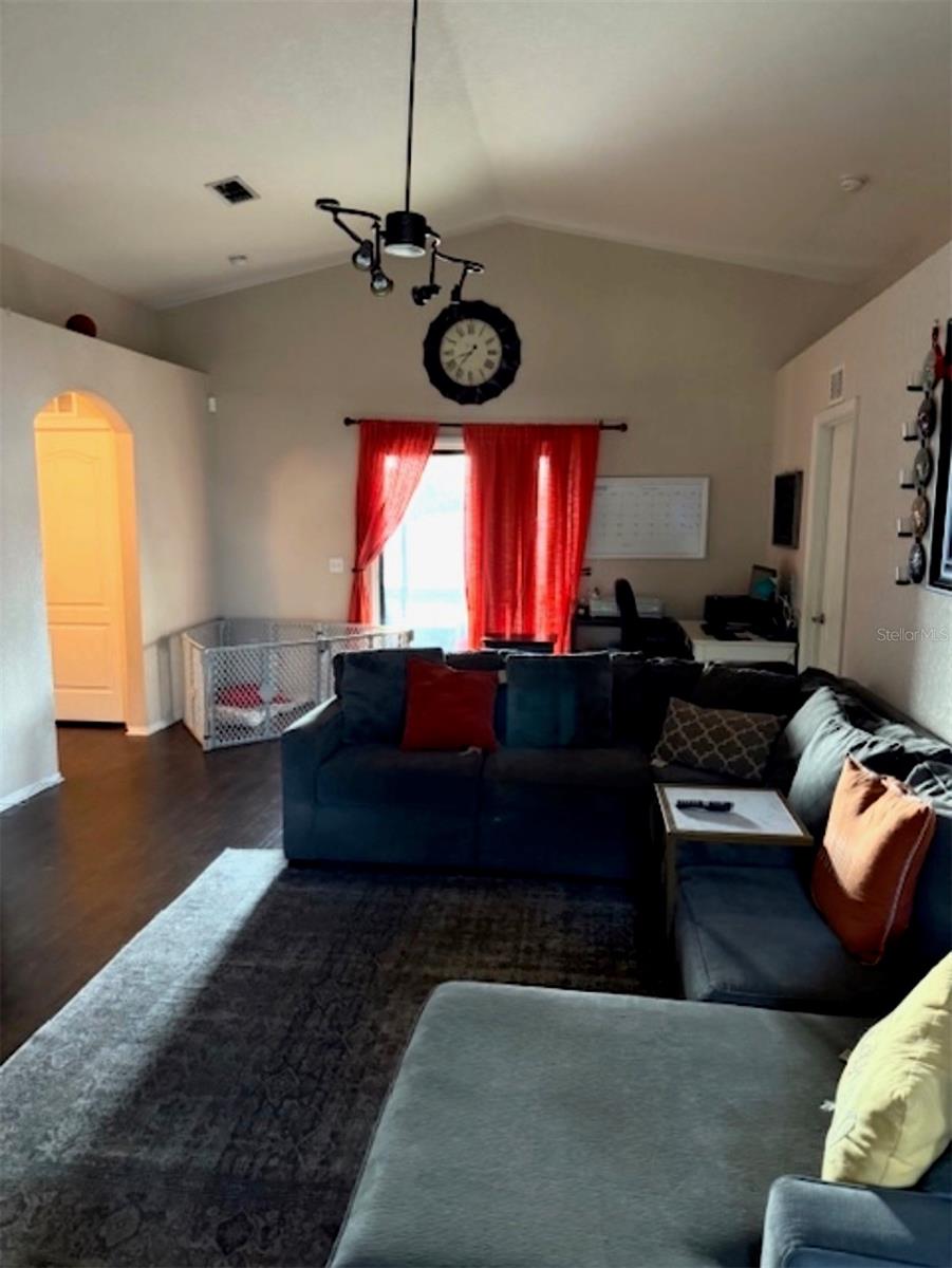 Image 24 of 34 For 874 Buccaneer Boulevard