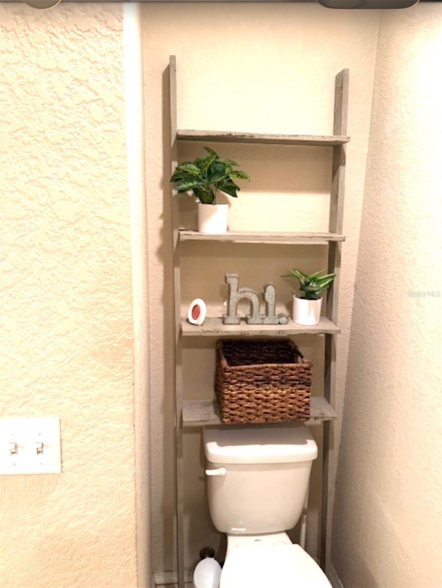 Image 5 of 34 For 874 Buccaneer Boulevard