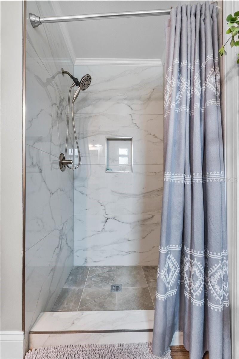 Image 18 of 32 For 1155 11th Street