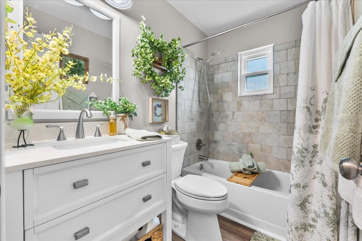 Image 24 of 32 For 1155 11th Street