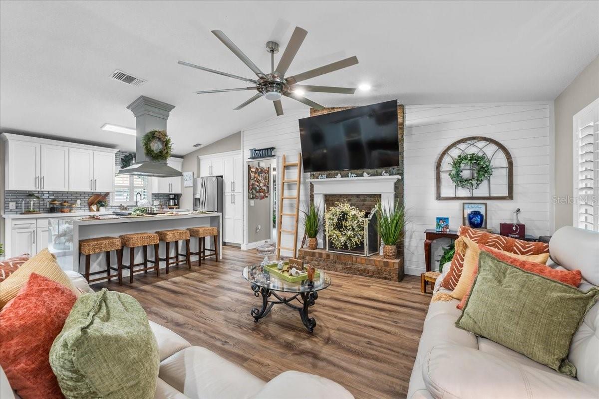 Image 6 of 32 For 1155 11th Street