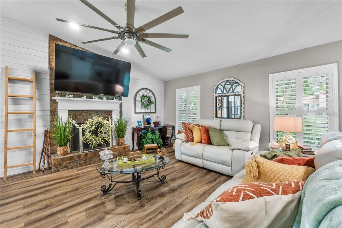 Image 7 of 32 For 1155 11th Street